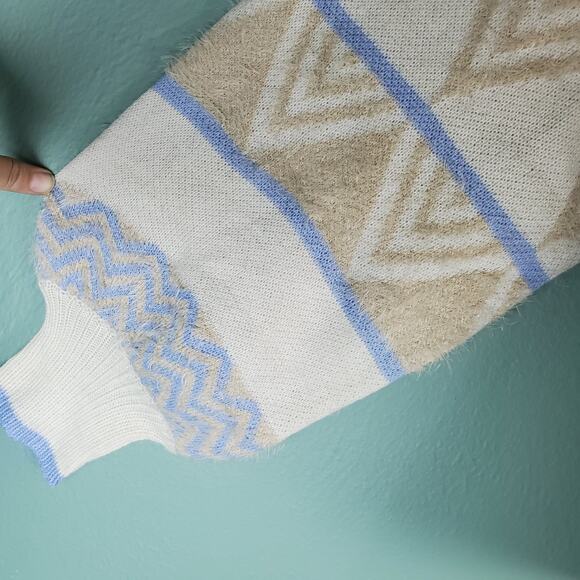 Davi & Dani Womens Ivory Periwinkle Geometric Print Turtleneck Sweater Size 1XL - Picture 5 of 8